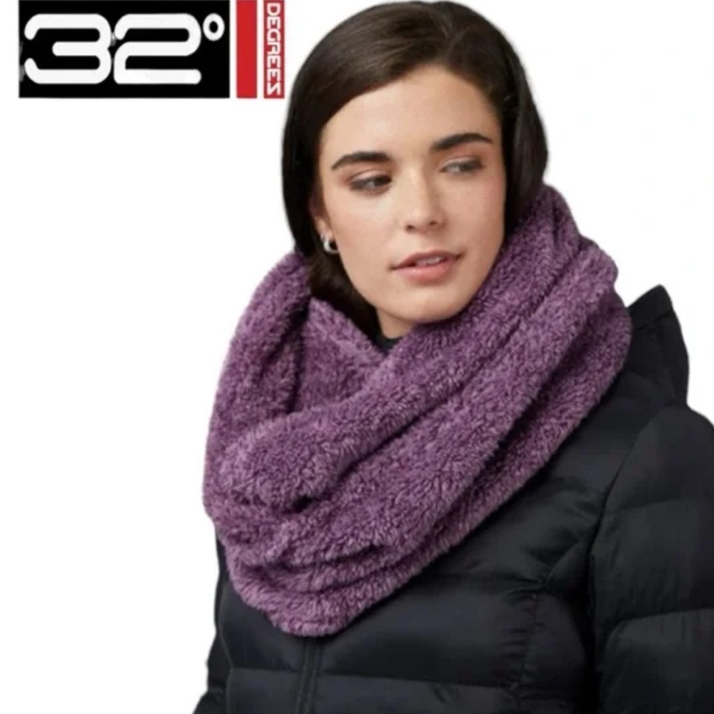 NEW 32 Degrees Grape Purple Soft Warm Cozy Plush‎ Infinity Scarf 84" X 9" NWT